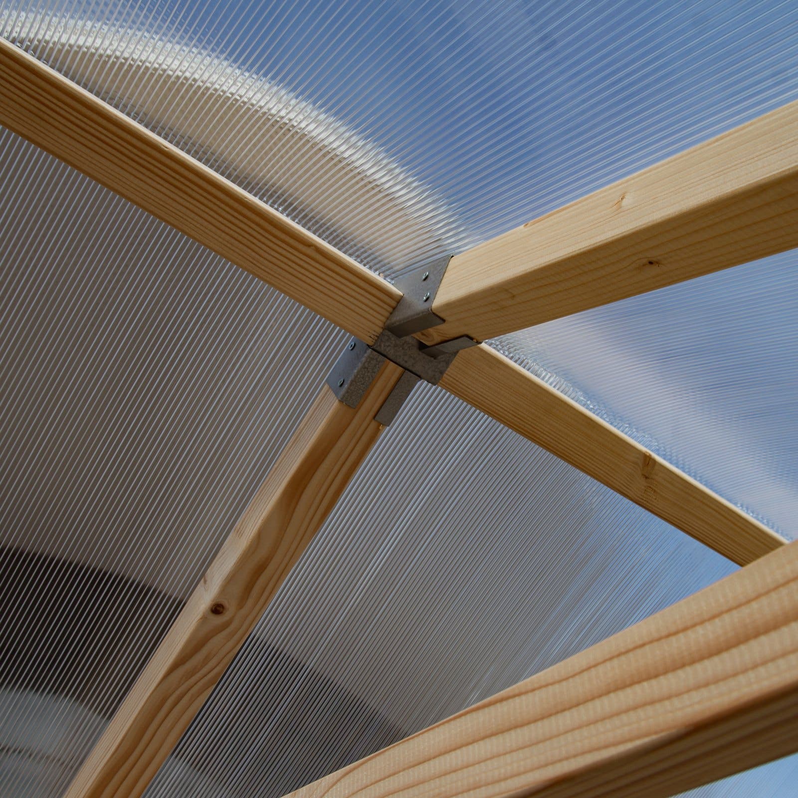NORDIC greenhouse apex brackets from below